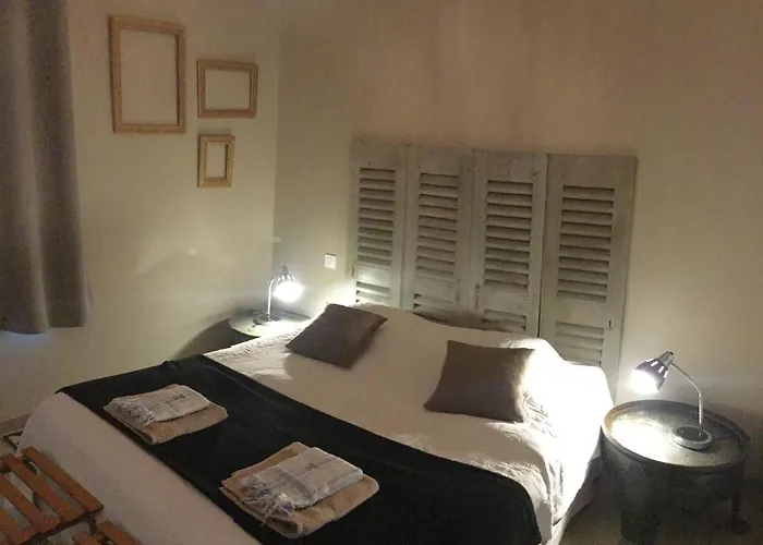 Chez Les Brocs Ferienhaus *